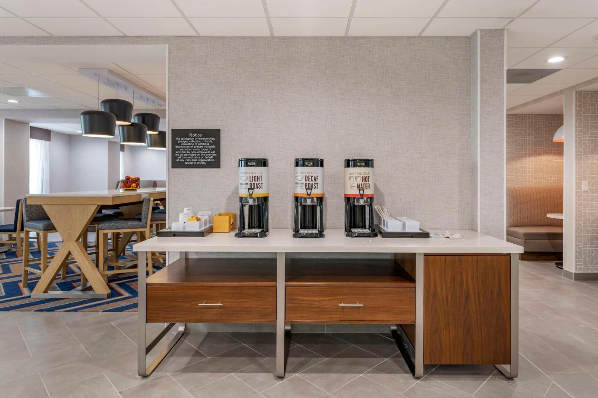 Hampton Inn Nicholasville Brannon Crossing, Ky Bagian luar foto